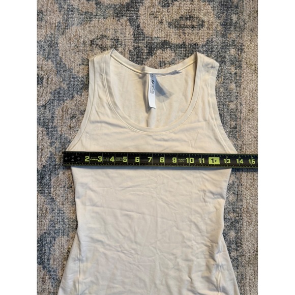Lululemon Wundermost Ultra-Soft Nulu Scoop-Neck Tank Top Size XS NWOT - Picture 4 of 8